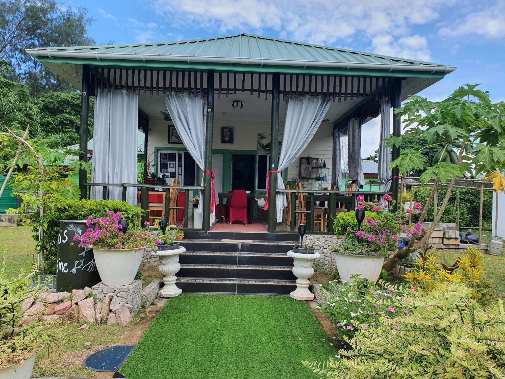 Agnes Cottage - Emerald La Digue Kültér fotó
